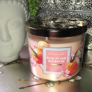 Bath and bodyworks Three wick candle Pink Peach Blossom